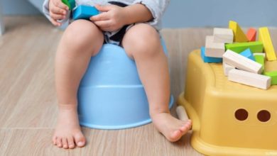 علاج الإمساك عند الرضع