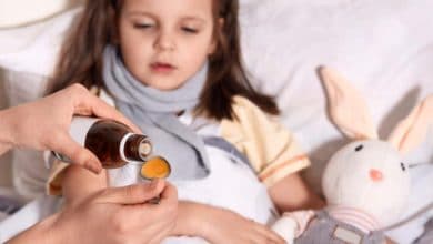 علاج الحمى الشوكية عند الأطفال