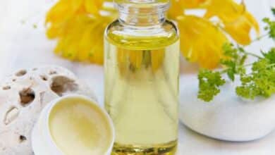 تجربتي في علاج الشرخ بالعسل وزيت الزيتون